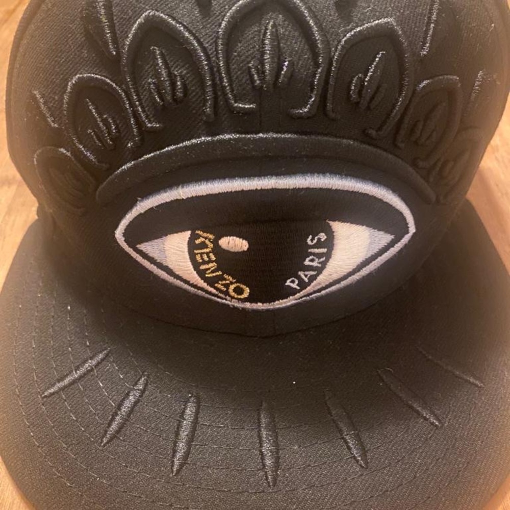 KENZO hat